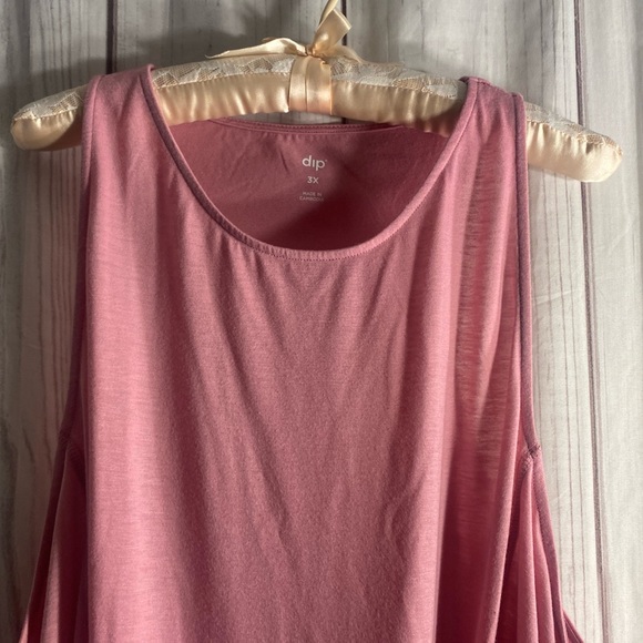 NWT-Dip Plus Active Tank - Picture 3 of 13